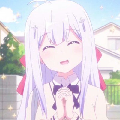 女子将带有火星的垃圾倒入垃圾桶